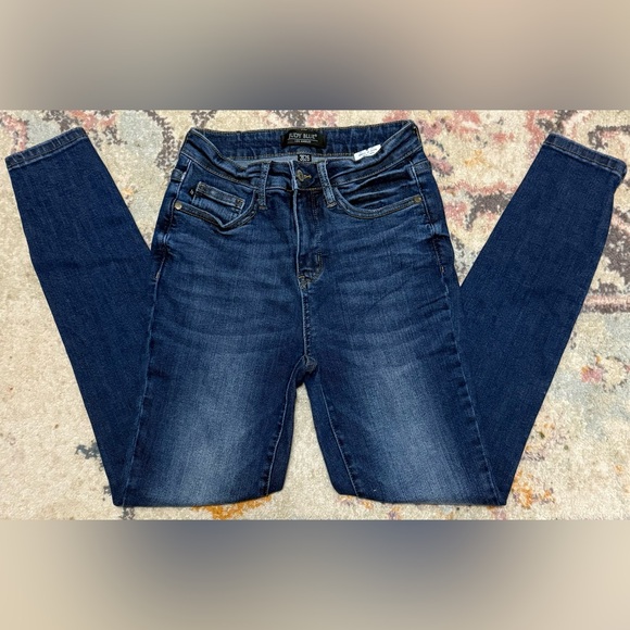 Judy Blue Women’s Sz 3/26 Blue Skinny Fit Medium Wash Denim Jeans - Picture 1 of 7
